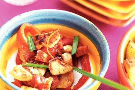Kipblokjes met chorizo en paprika