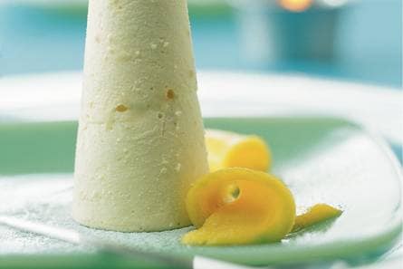 Witte chocolade-nougatparfait