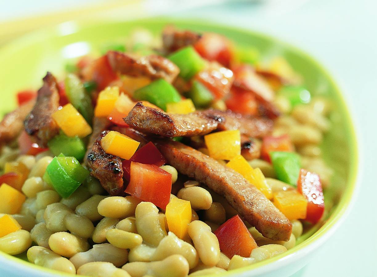 Groene kidneybonen met balsamico-vleesreepjes