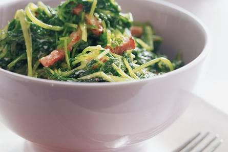 Raapsteelschotel uit de wok