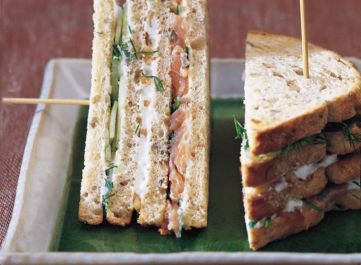 Zalm-tzatziki clubsandwich