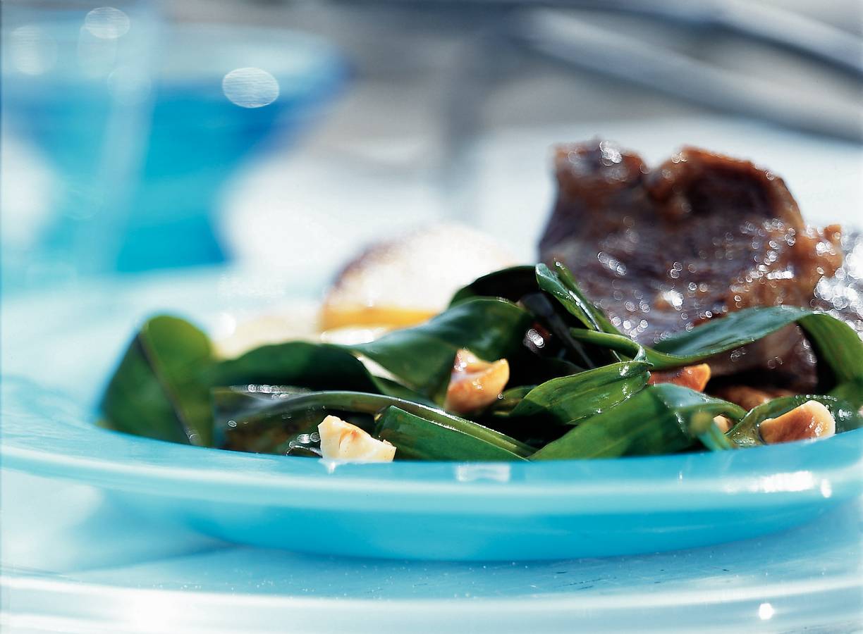 Zeeastersalade met noten