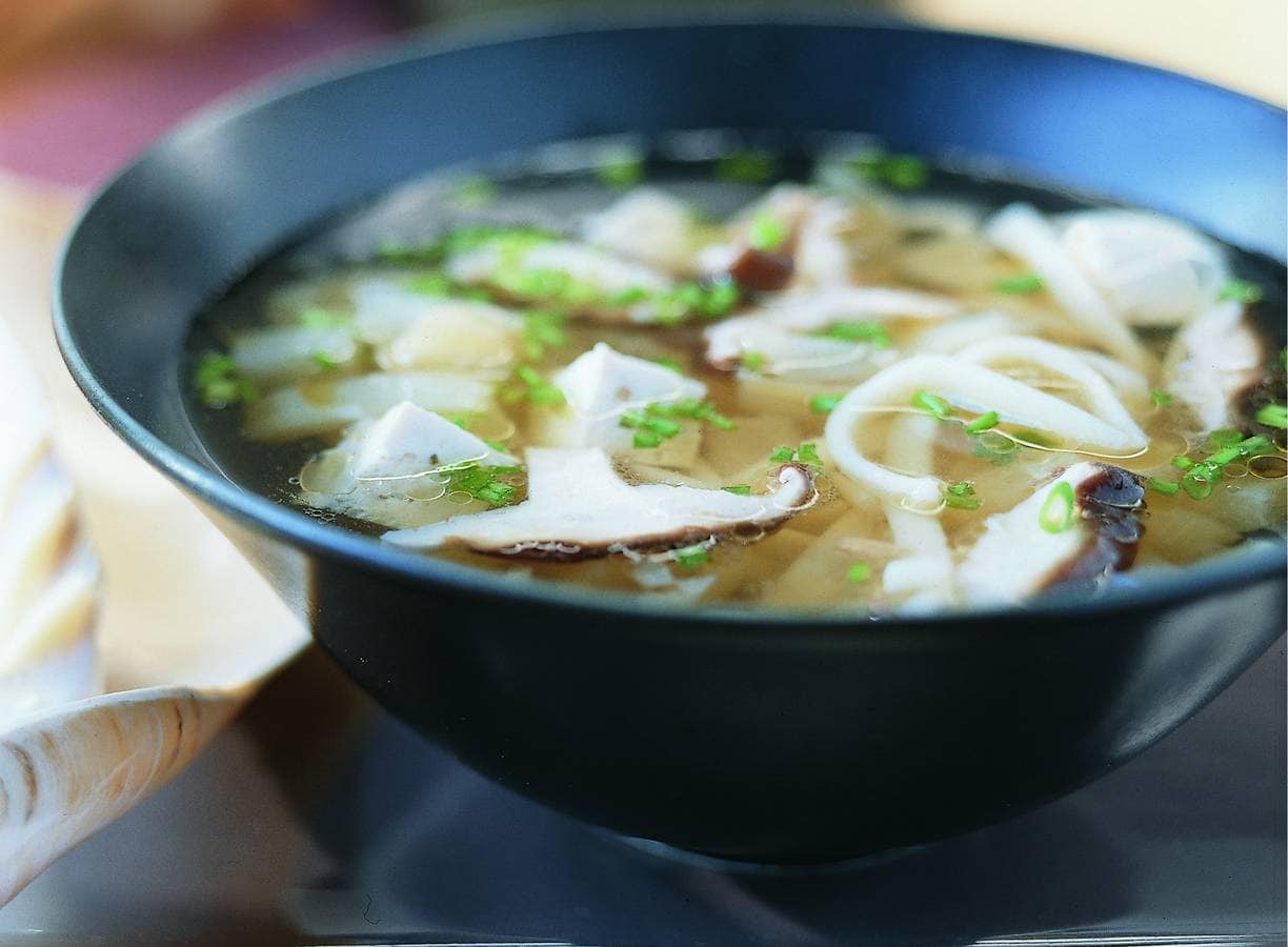 Uiensoep met tofu