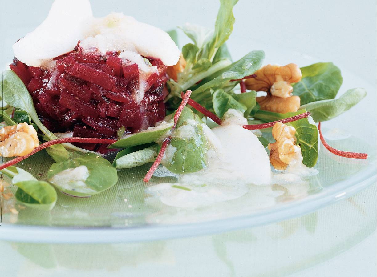 Bietensalade met perendressing