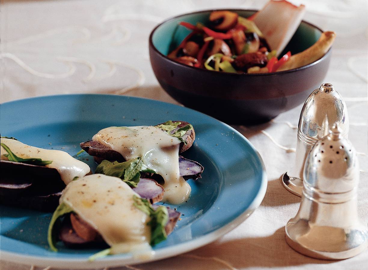 Gegrilde aardappels met taleggio