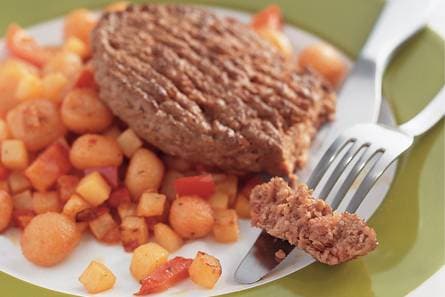 Steak du boeuf met kruidige groenten