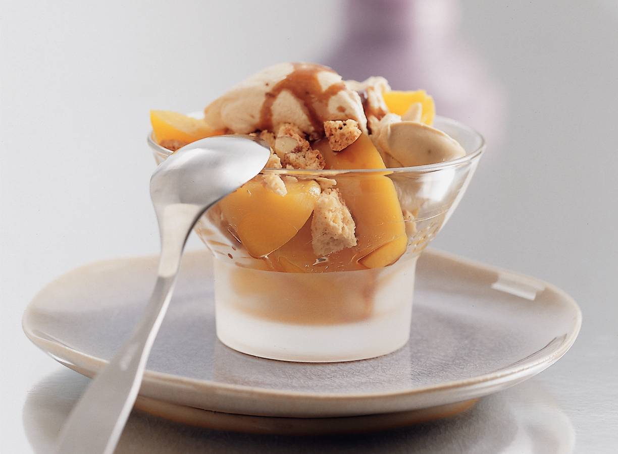 Perziken met espresso-mascarpone