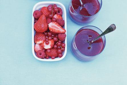 Roodfruitmoes met room
