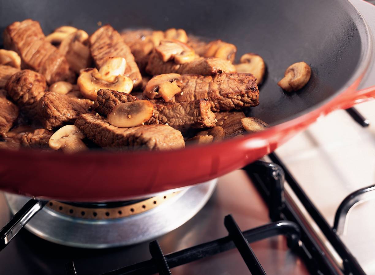 Gebakken biefstuk met champignon-portsaus