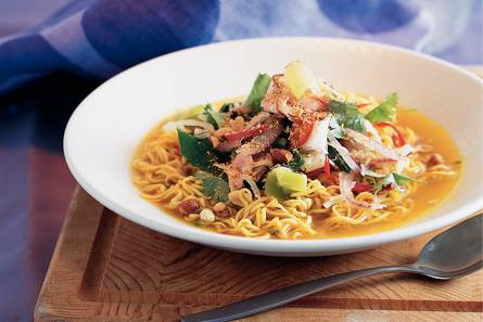 Kerrienoodles met fricandeau