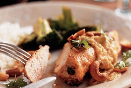 Kipfilet met cashewnoten-limoensaus