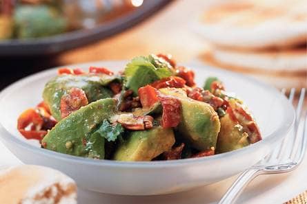 Avocadosalade met pecannoten