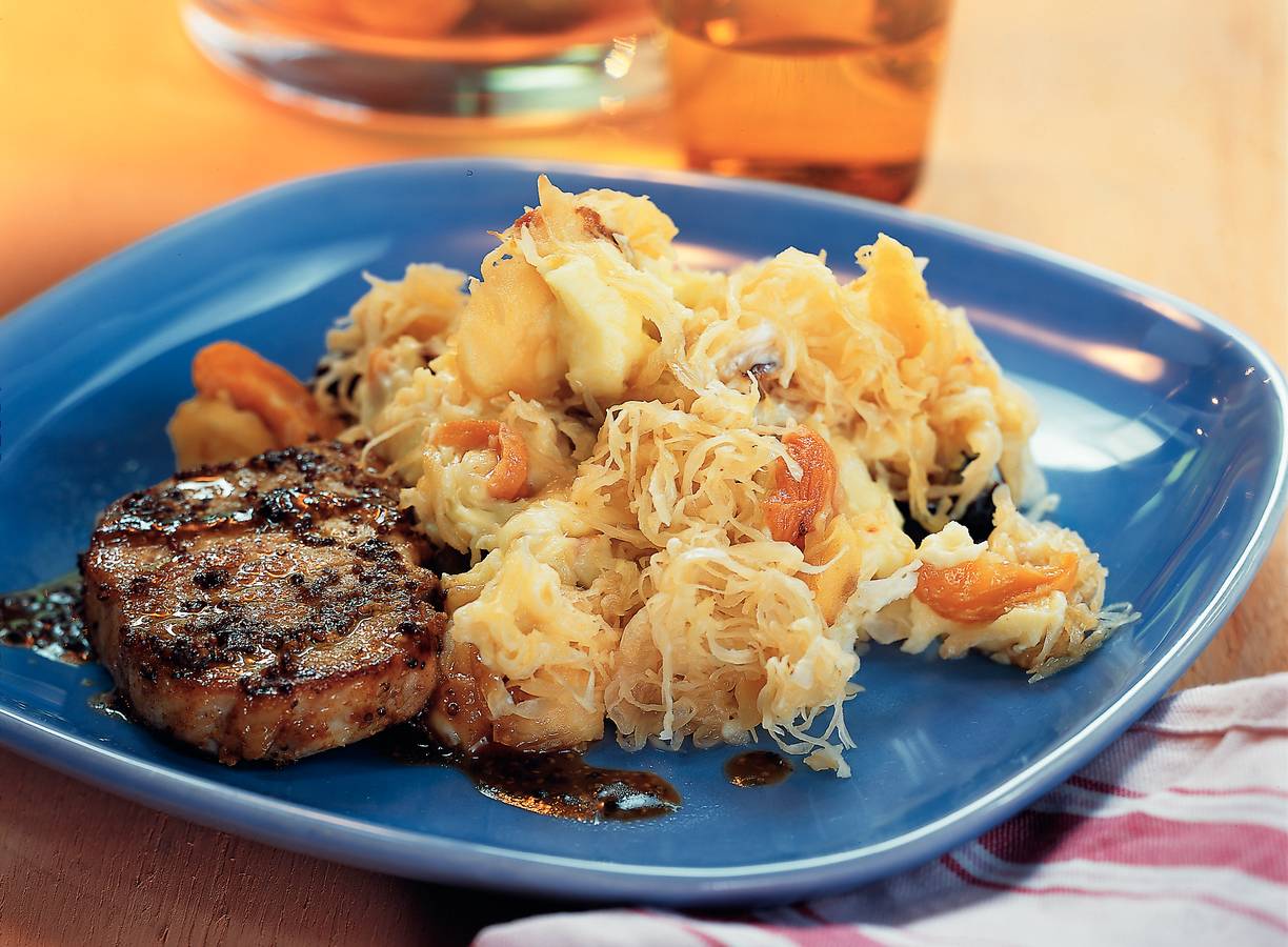 Zuurkool met varkensfilet en zuidvruchten