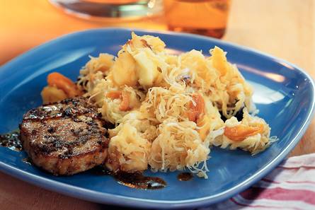 Zuurkool met varkensfilet en zuidvruchten