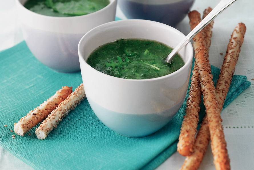 Rucolasoep met kruiden