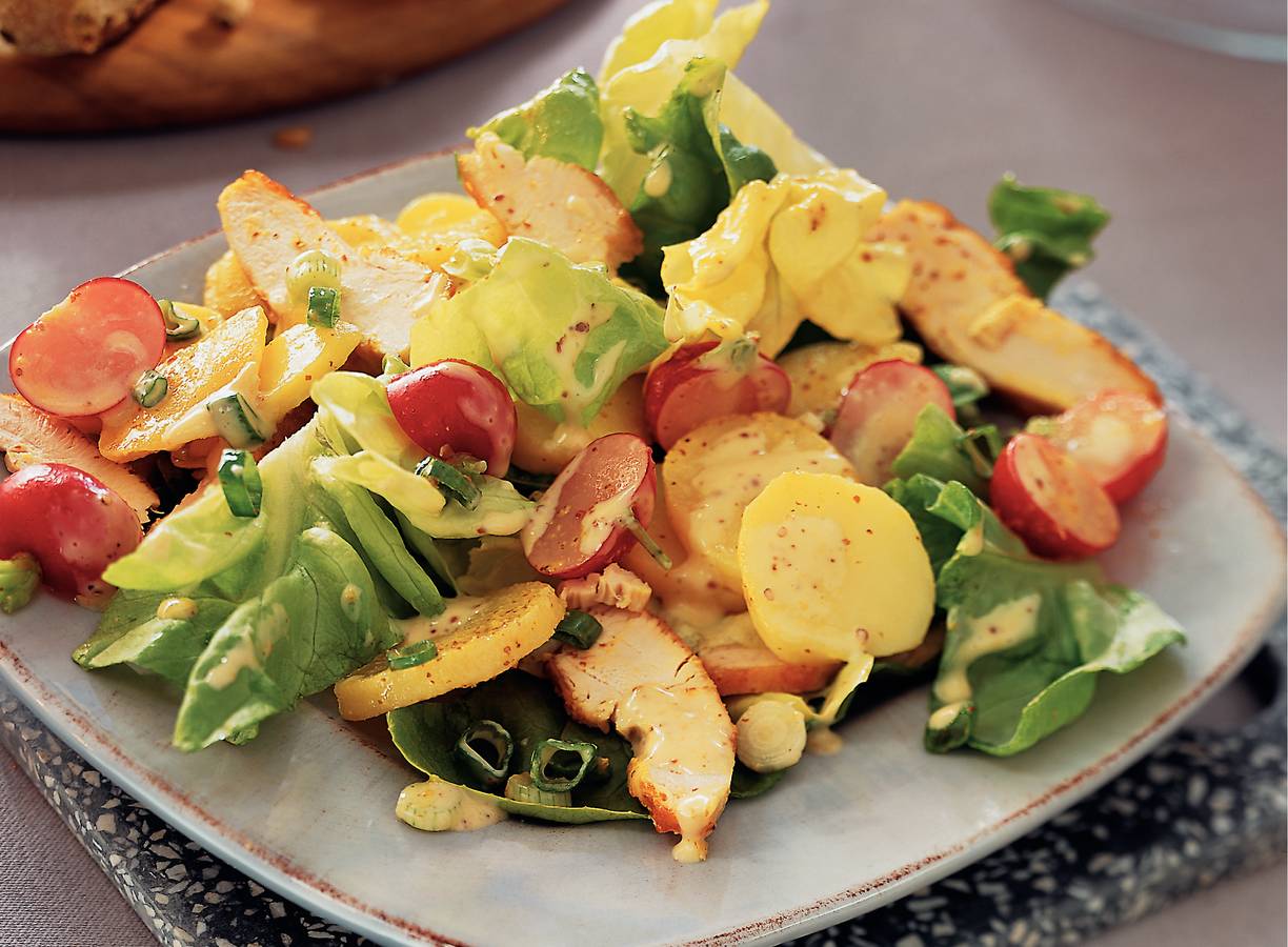 Aardappelsalade met kip en radijs