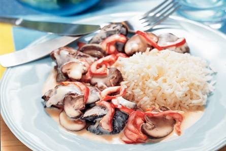 Kippenlevertjes in stroganoffsaus