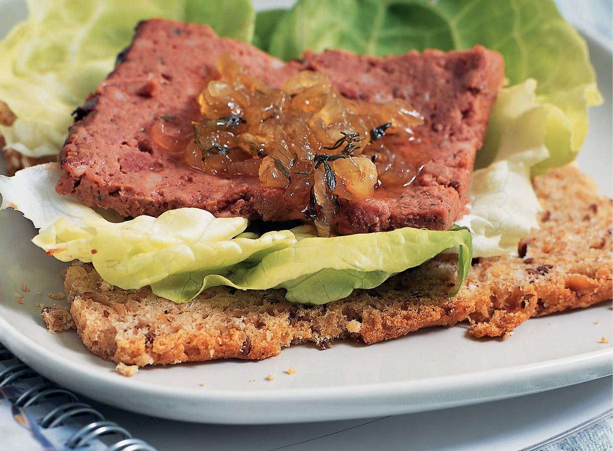 Zuurdesembrood met Ardennerpaté en ajuincompote