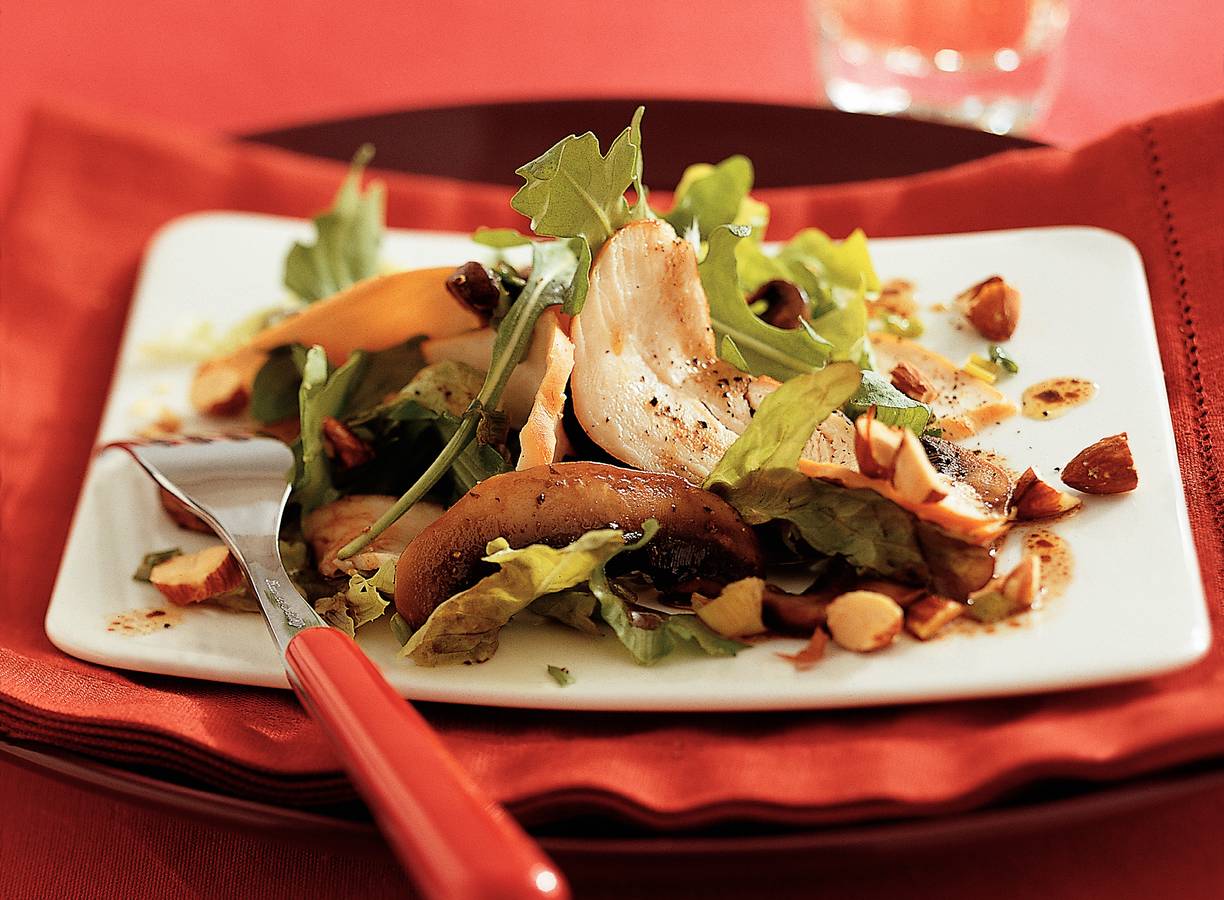 Salade met gerookte kip en portobello