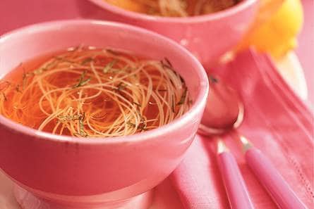 Wildbouillon met truffelolie en mihoen