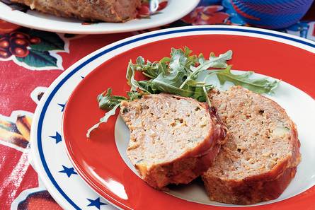 Gehaktbrood met mosterdmayonaise