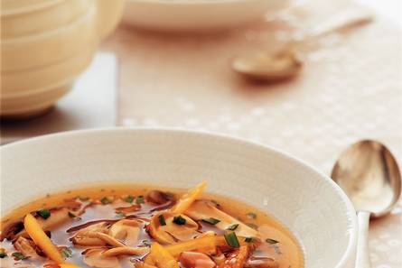 Krachtige paddestoelenbouillon