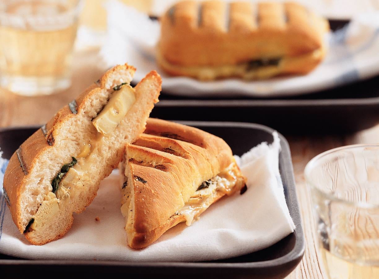 Panini met artisjokharten
