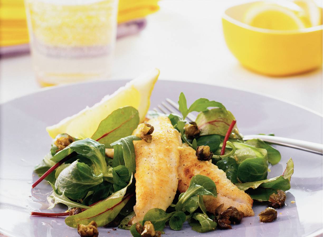 Salade met sliptong en gefrituurde kappertjes