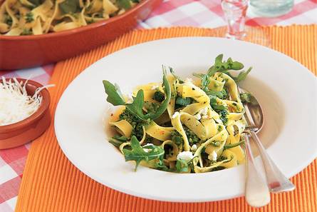 Tagliatelle met rucola en ricotta