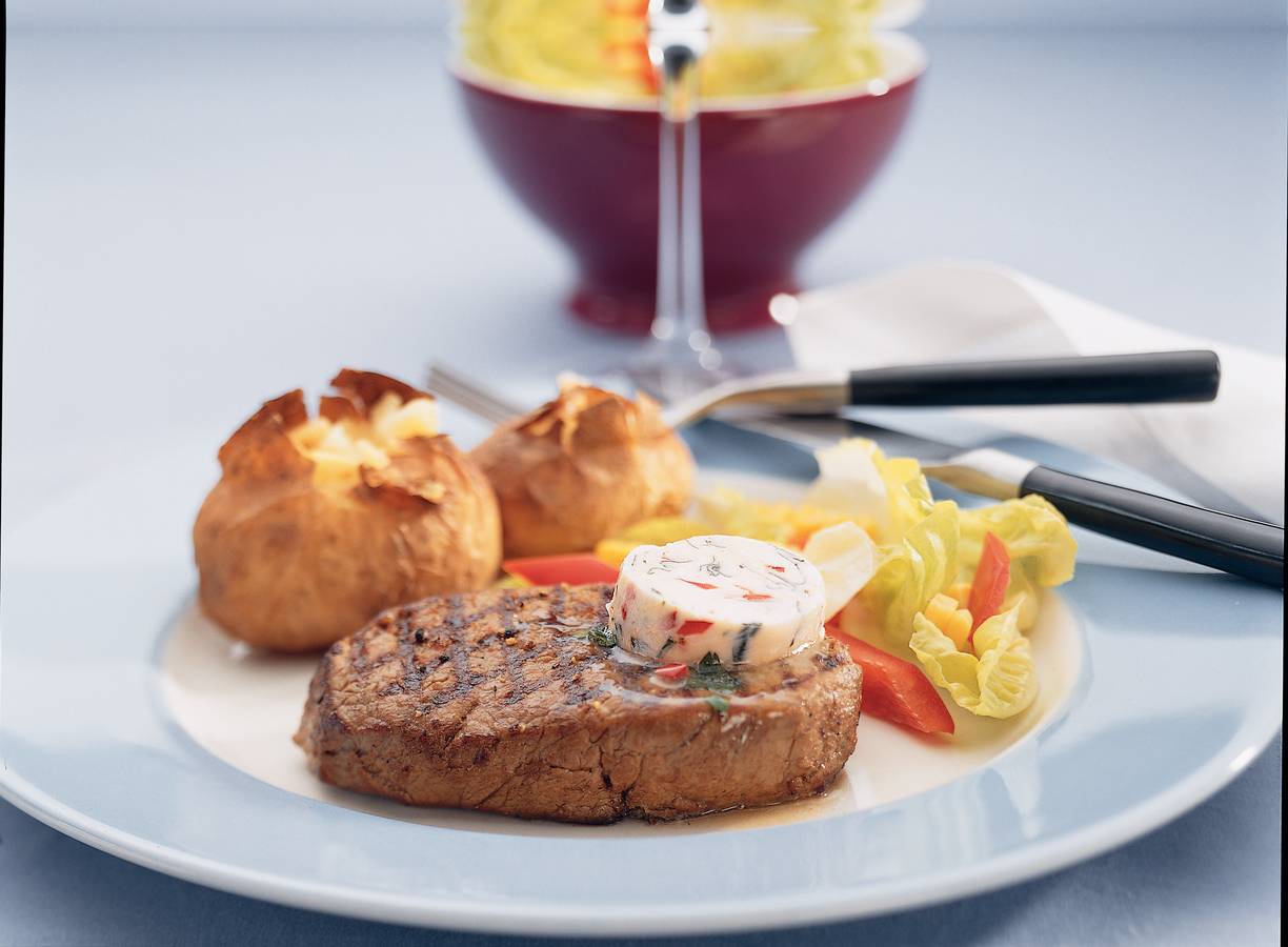 Gegrilde kogelbiefstuk met pikante chiliboter