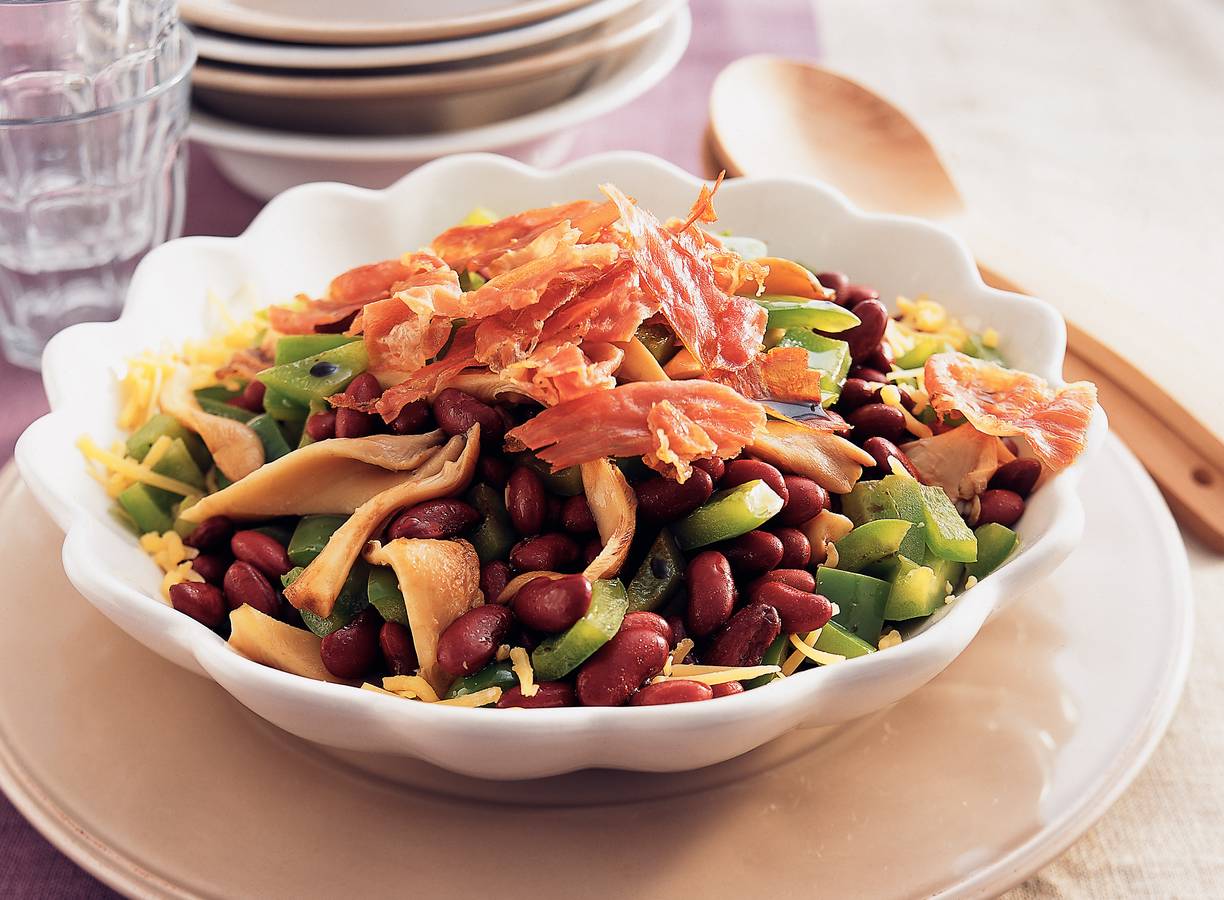 Warme bonensalade met krokante ham