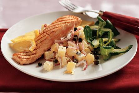 Gegrilde zalm met aardappelsalade
