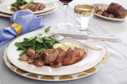 Rollade met gestoofde sjalotten en mosterdsaus