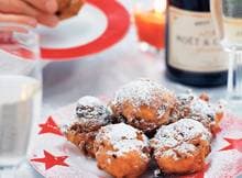 Crazy party night gepland? Op deze goedgevulde oliebol kun je de hele nacht door.