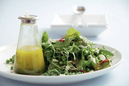 Salade met muntdressing