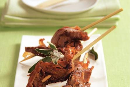 Saltimbocca borrelspiesjes