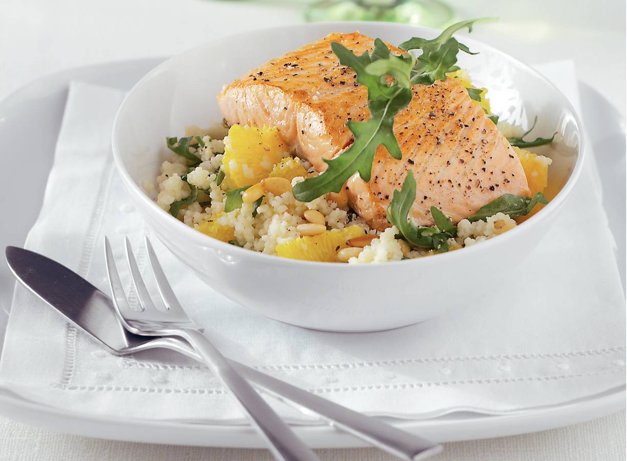 Zalm met couscous en rucola