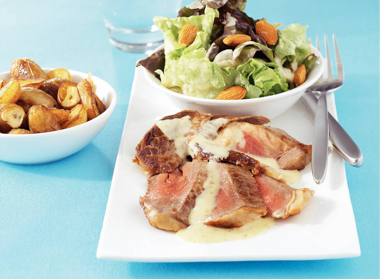 Ribeye met gebakken knoflookkrieltjes