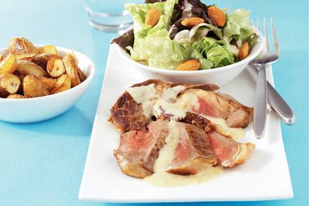 Ribeye met gebakken knoflookkrieltjes