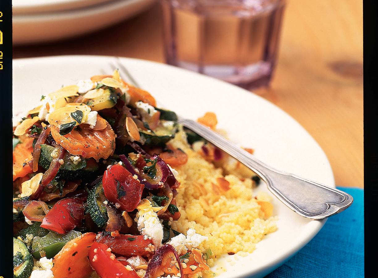 Lauwwarme groentesalade met geitenkaas