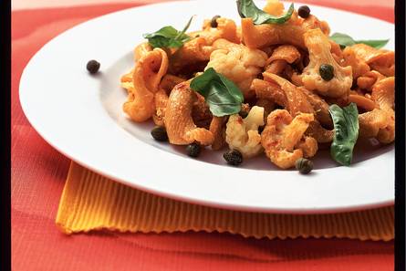 Pasta met bloemkool en tomatenpesto