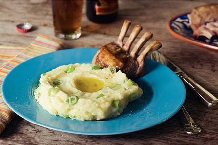 Aardappelpuree met bosui en boter