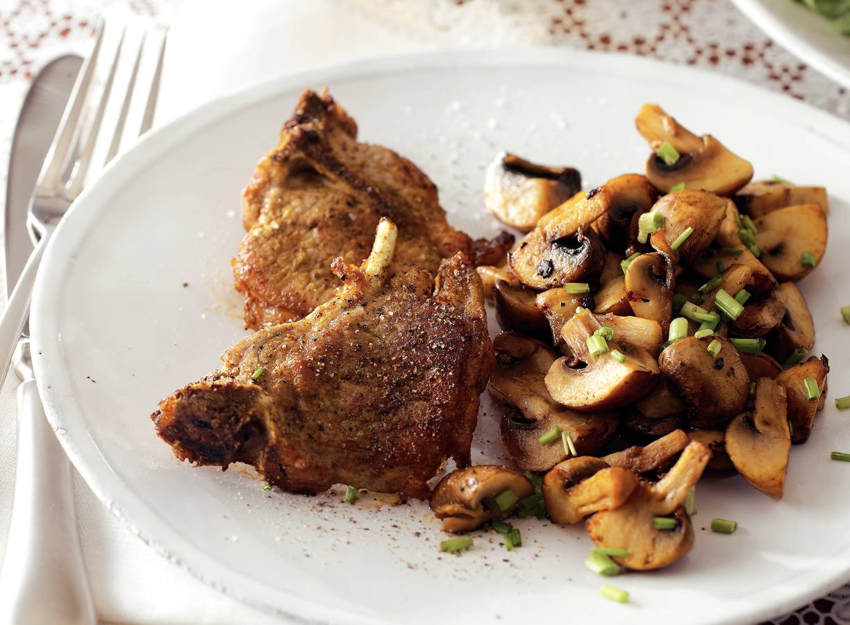 Lamskoteletjes met champignons