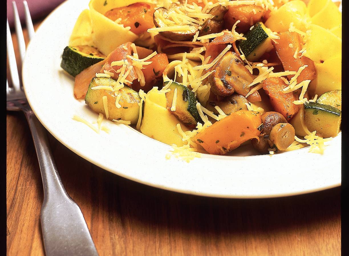 Lintpasta met pompoen