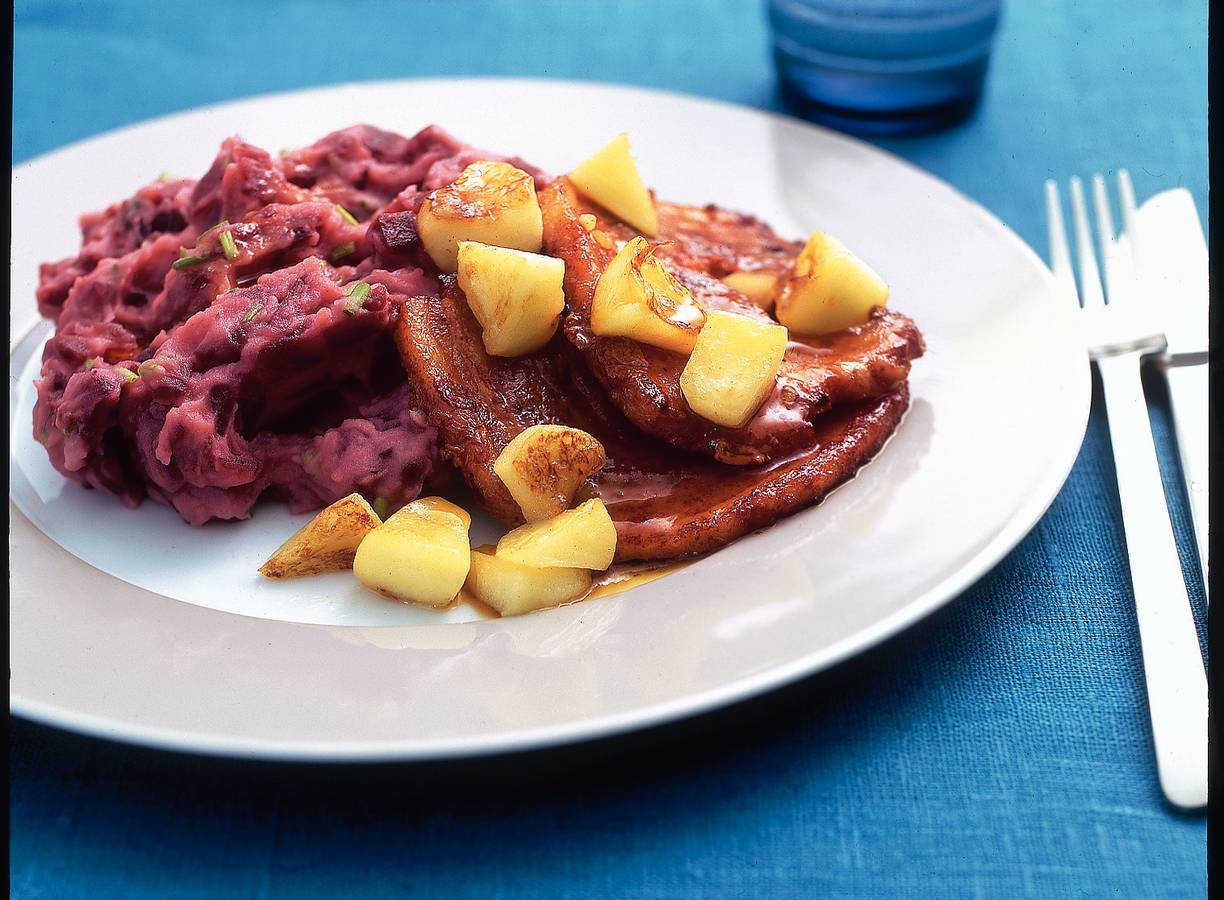 Gemarineerde speklapjes met bietenpuree