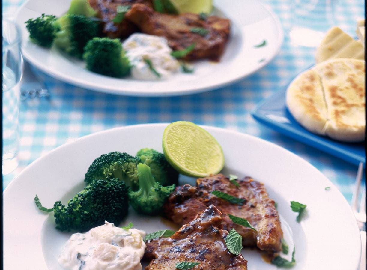 Indiase lamskoteletjes met yoghurtsaus