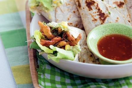 Wraps met kip en tuinkers