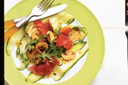 Courgettecarpaccio met rookvlees