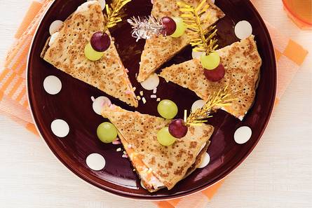 Feestelijk gevulde kinderpannenkoeken