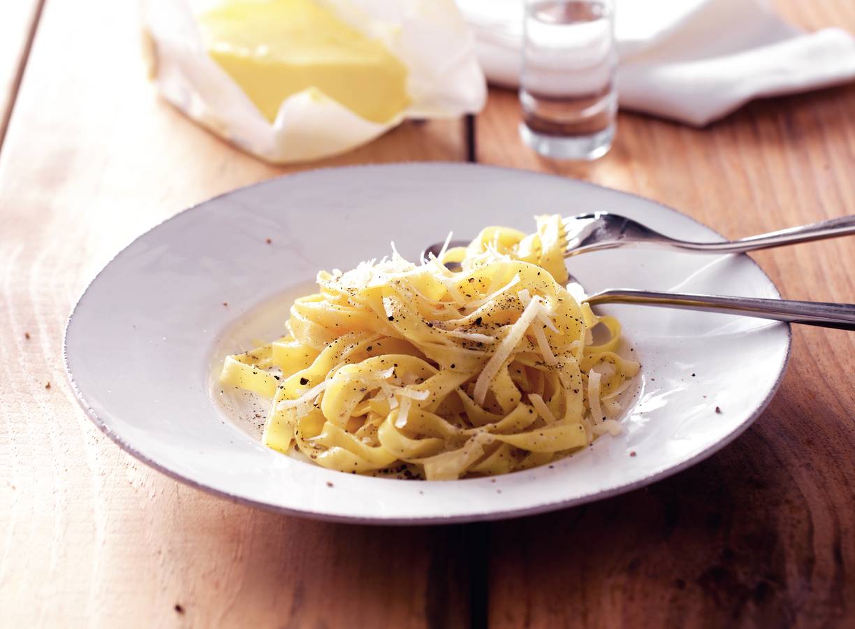 Tagliatelle met boter en schapenkaas